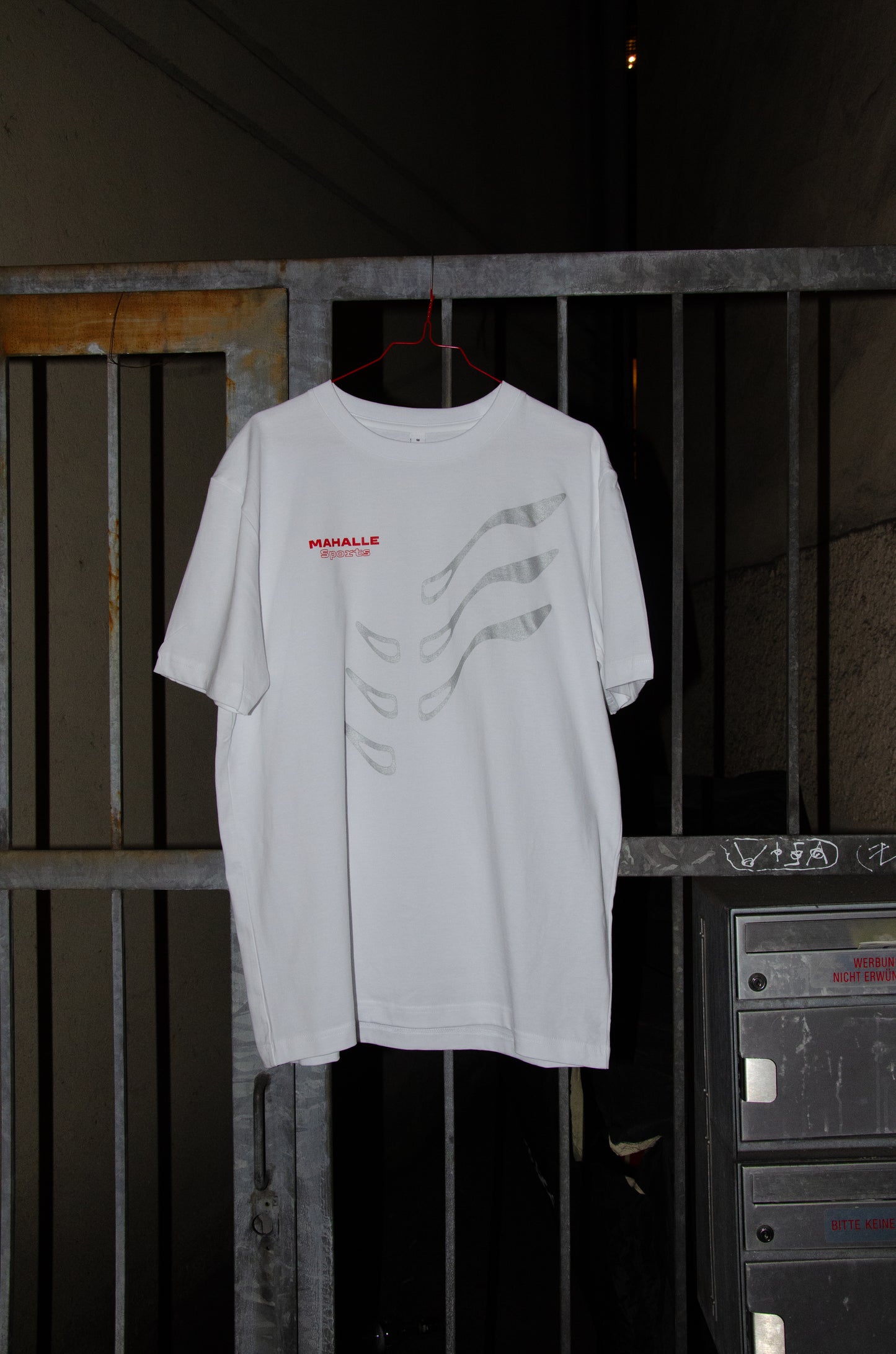 Mahalle Sports Tee